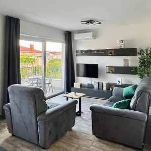  Apartament Maryann